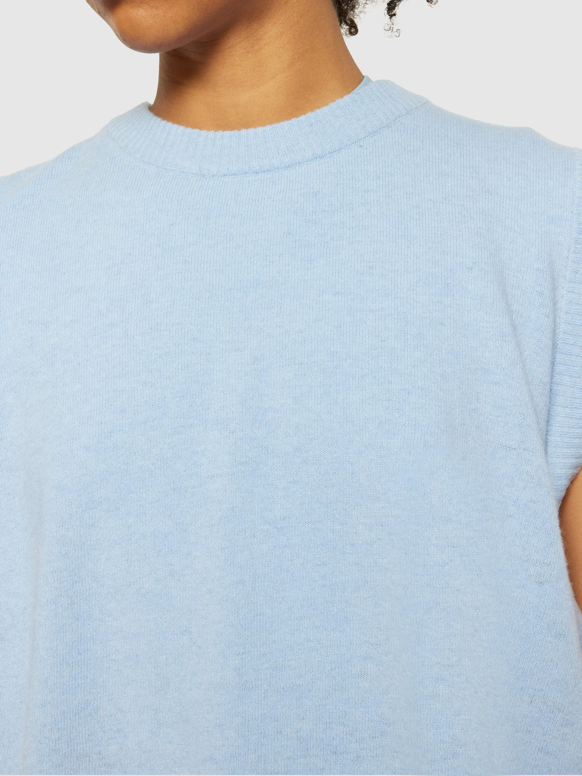 Lambswool Vest - Asley Blue