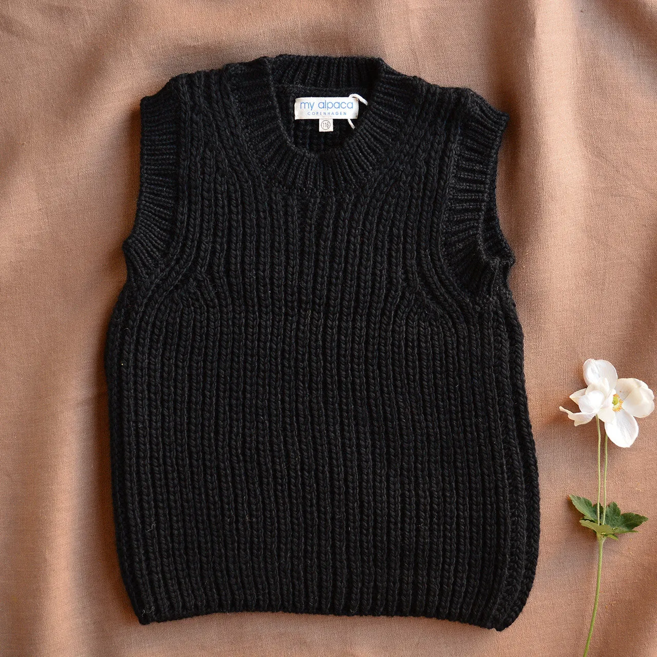 Mathias Vest - 100% Chunky Highland Wool (4-7y)