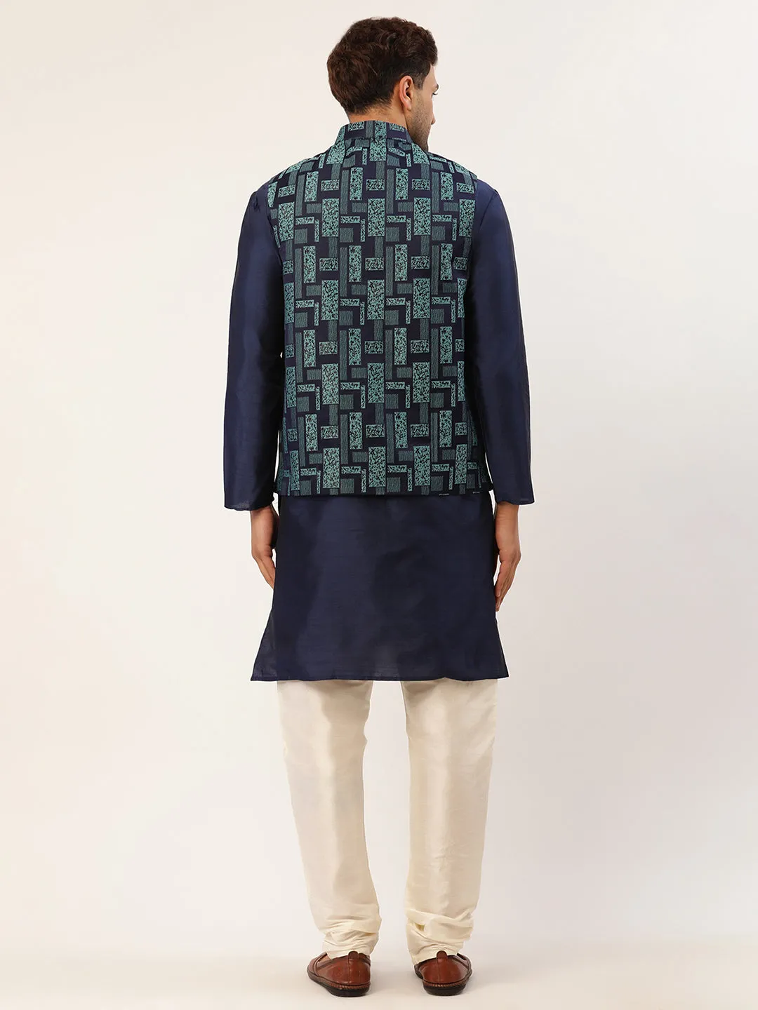 Men's Solid Kurta Pyjama With Blue Woven Design Nehru Jacket