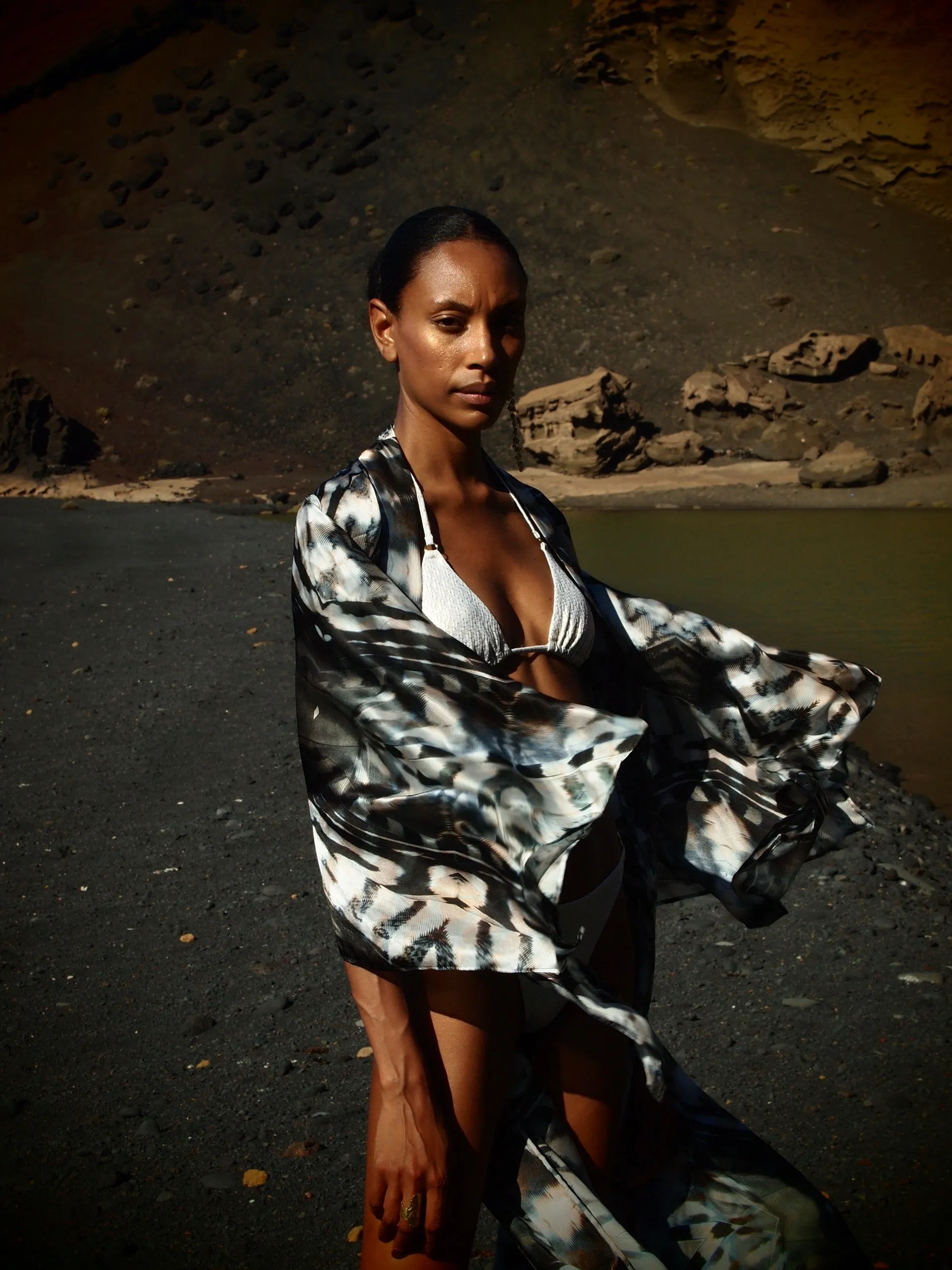Phoenix print - Bedouin Silk Kimono