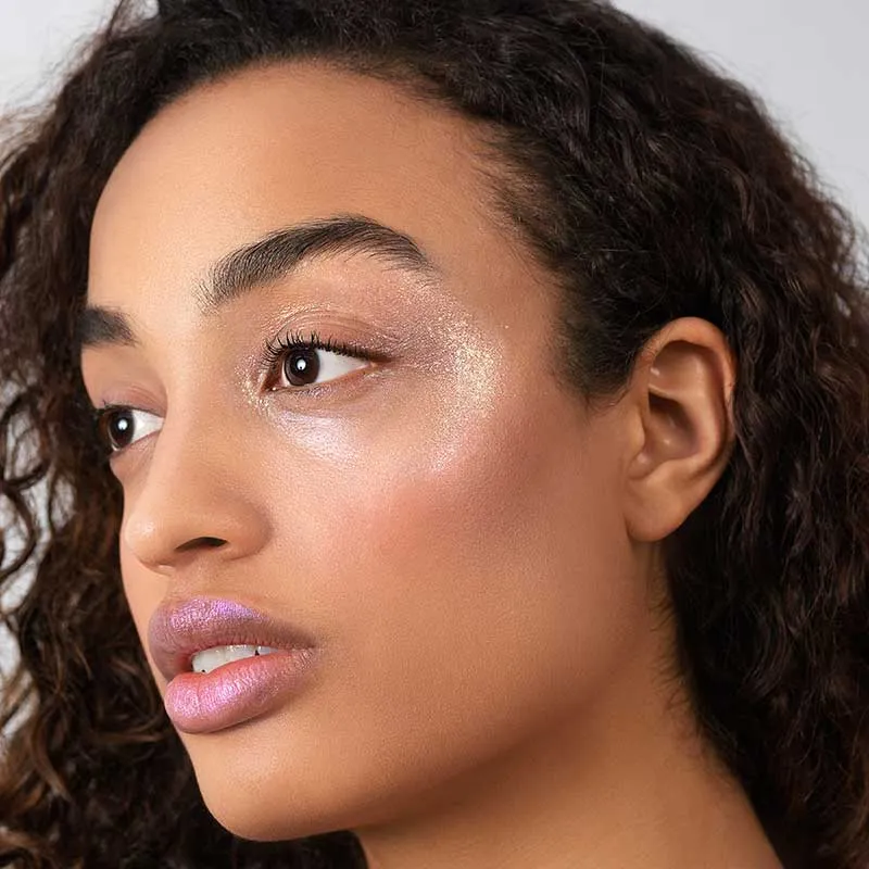 Stila Glitter & Glow Highlighter