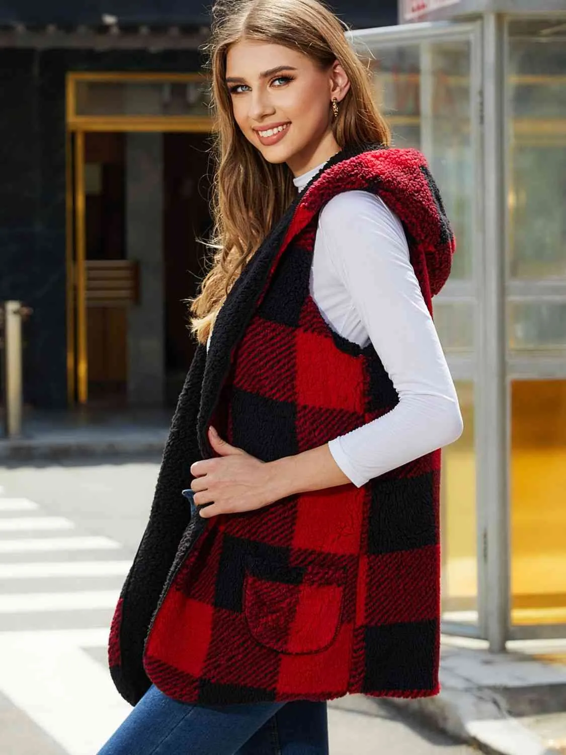 TEEK - Plaid Hooded Vest